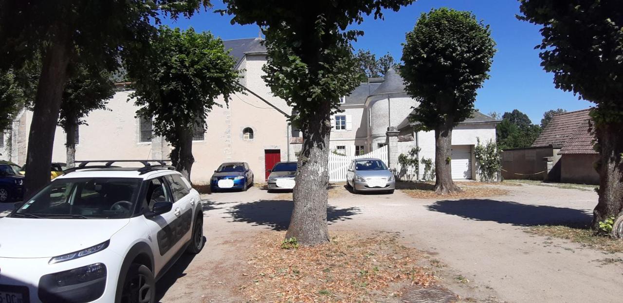 Le Gite De L'Atelier Hostal Lailly-en-Val Exterior foto